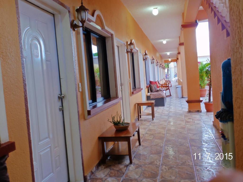 לה סייבה Uw Oasis Hotel מראה חיצוני תמונה